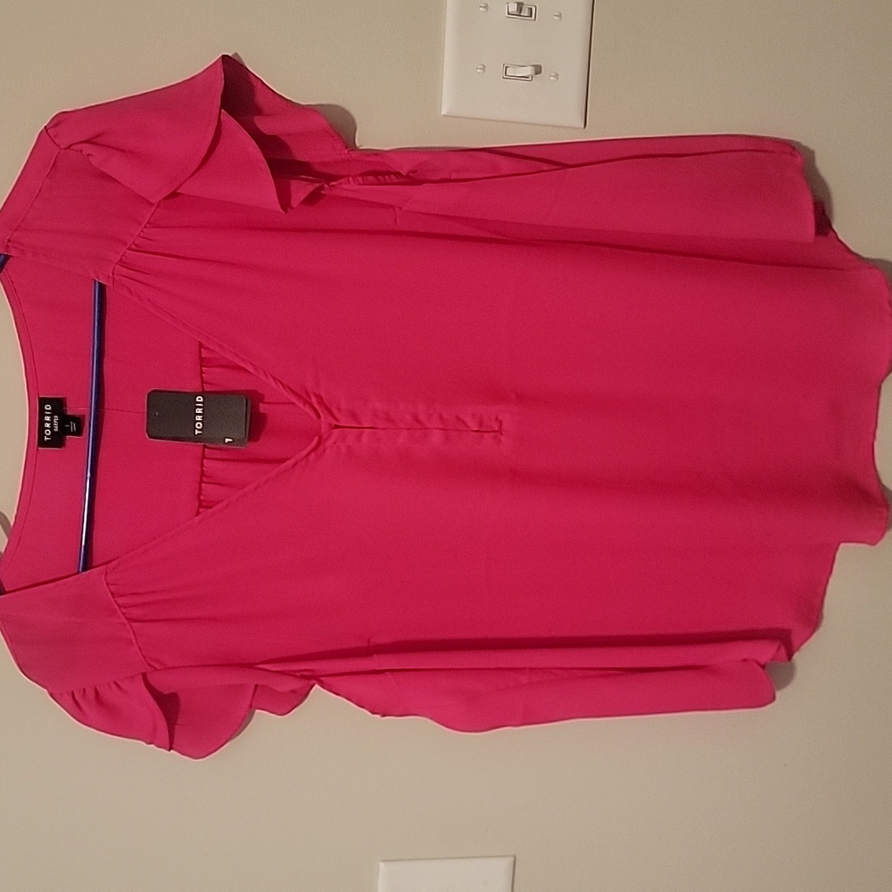 Torrid Hot Pink chiffon blouse. Size 1x